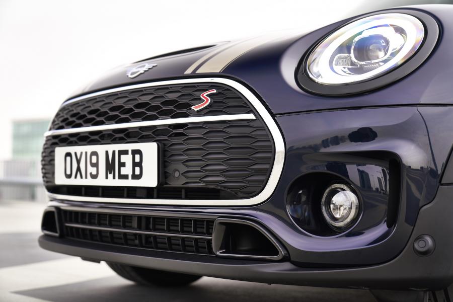 Детали экстерьера Mini Cooper S Clubman (F54) 2019 года  (WW) (фото 123 из 150)